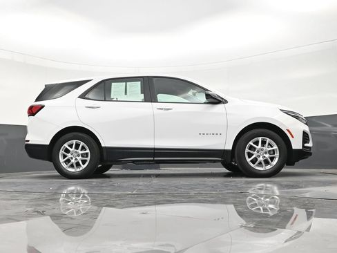 Used 2024 Chevrolet Equinox LS FWD image 26