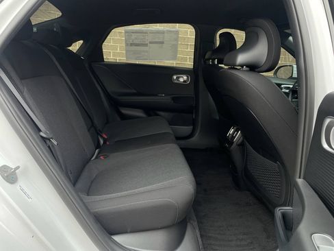 New 2025 Hyundai Ioniq 6 SE image 18