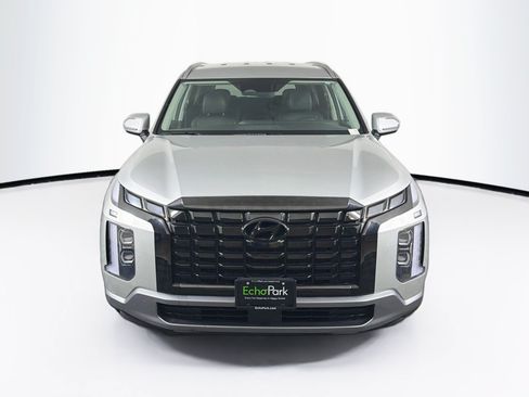 Used 2024 Hyundai Palisade SEL FWD image 2