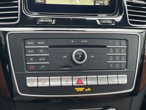 Used 2017 Mercedes-Benz GLE 350 4MATIC image 33