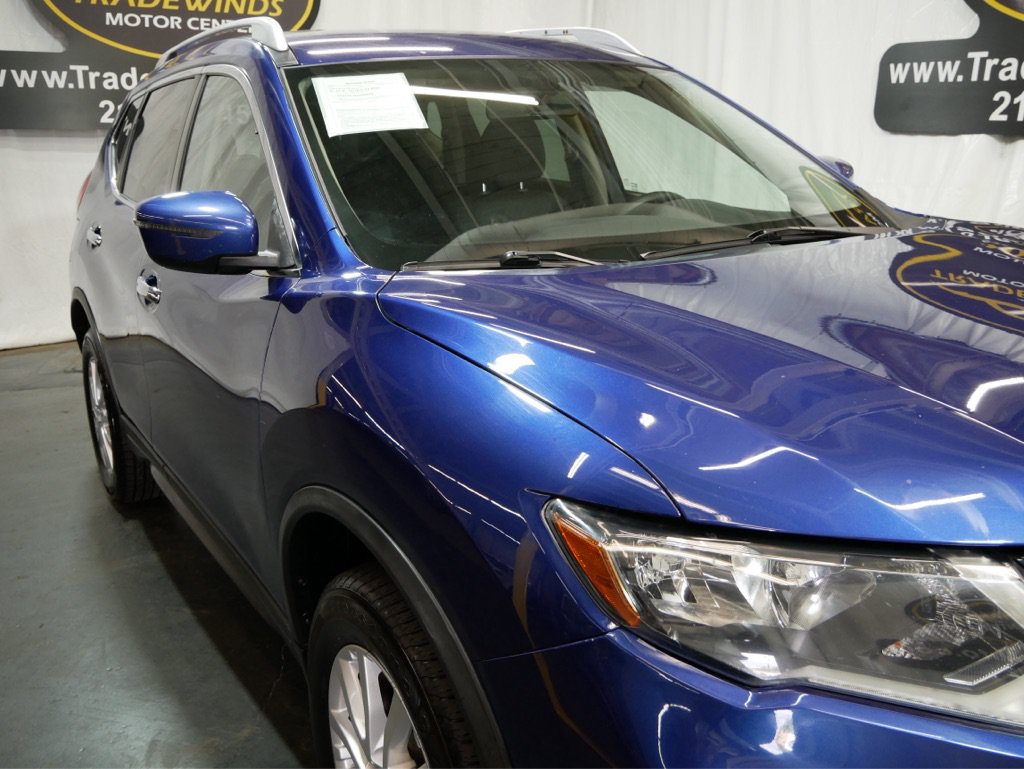 Used 2018 Nissan Rogue SV AWD/4WD image 34