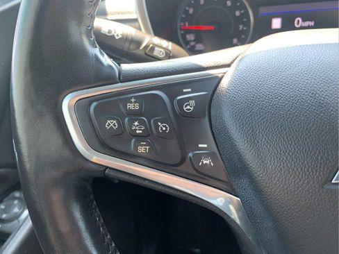 Used 2022 Chevrolet Equinox Premier FWD image 24
