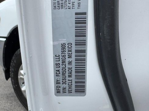 Used 2021 RAM 2500 Big Horn w/ Level 1 Equipment Group AWD/4WD image 22