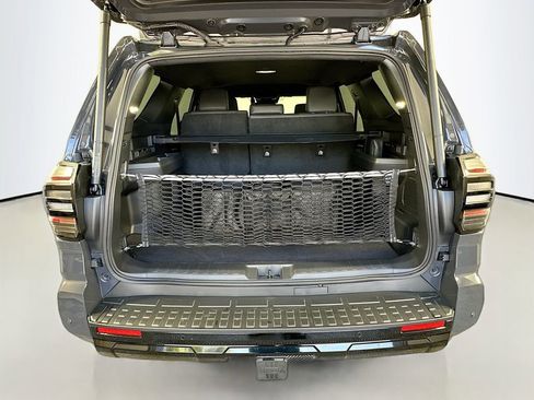 Used 2025 Toyota 4Runner TRD Sport Premium image 26