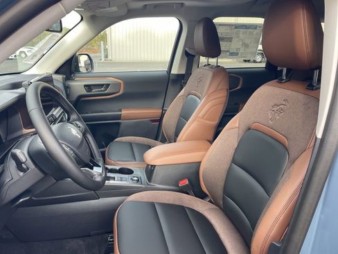 New 2025 Ford Bronco Sport Outer Banks w/ Outer Banks Tech Package+ AWD/4WD image 16