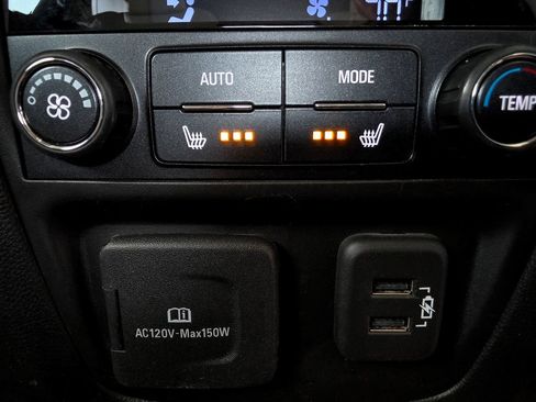 Used 2021 Buick Enclave Premium w/ Surround and Sites Package AWD/4WD image 79