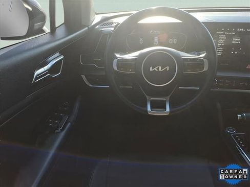 Used 2023 Kia Sportage EX image 5
