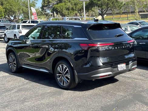 Certified 2026 INFINITI QX60 Luxe w/ Cargo Package FWD image 12