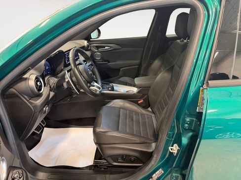 Used 2024 Alfa Romeo Tonale Ti image 11