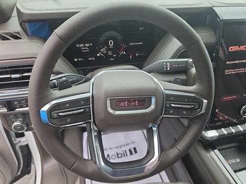 New 2026 GMC Yukon Elevation AWD/4WD image 24