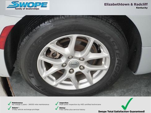 Used 2024 Chrysler Pacifica Touring-L FWD image 28