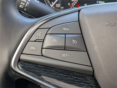 Certified 2025 Cadillac XT5 Premium Luxury image 27