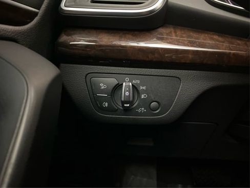 Used 2018 Audi Q5 2.0T Premium image 23