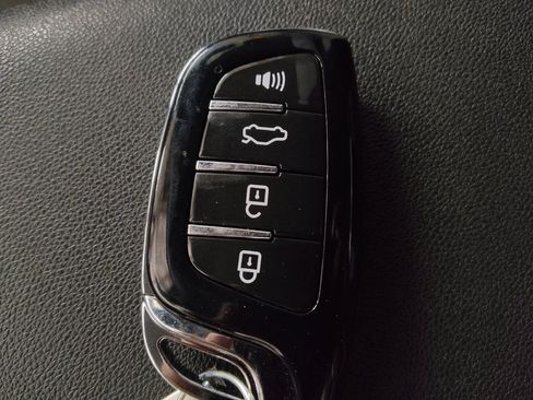 Used 2021 Chevrolet Equinox LS w/ LS Convenience Package AWD/4WD image 32