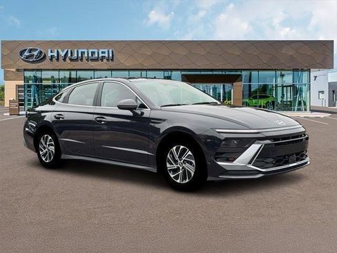 New 2026 Hyundai Sonata Blue image 10