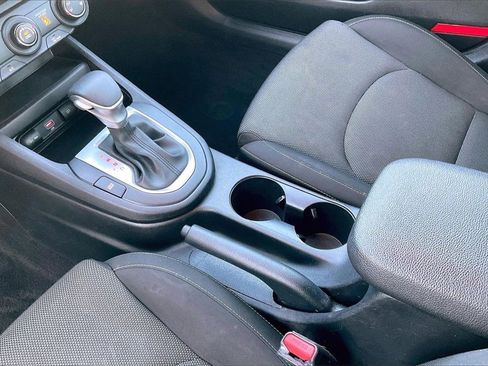Certified 2024 Kia Forte LXS image 16