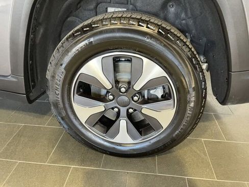 Used 2023 Jeep Grand Cherokee 4WD 4xe w/ Luxury Tech Group II image 35