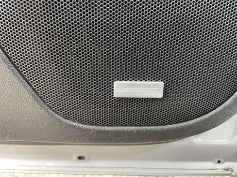 Used 2017 GMC Acadia SLT image 17