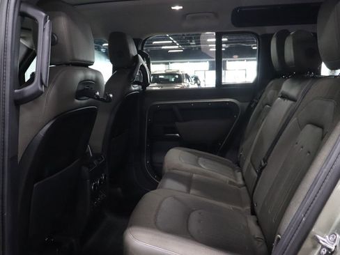 Used 2020 Land Rover Defender 110 S image 14