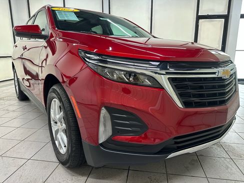 Certified 2024 Chevrolet Equinox LT image 2