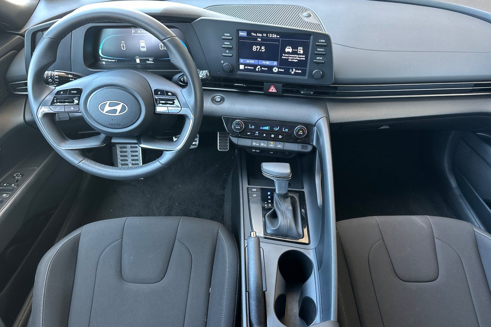 Used 2026 Hyundai Elantra Sport FWD image 16
