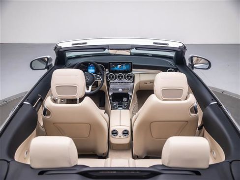 Used 2019 Mercedes-Benz C 300 Cabriolet image 37