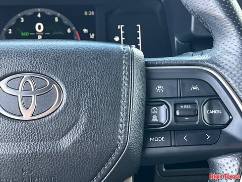 Certified 2025 Toyota 4Runner SR5 RWD image 24