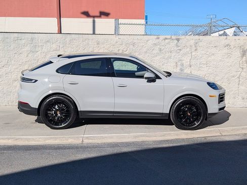 New 2026 Porsche Cayenne Coupe image 8