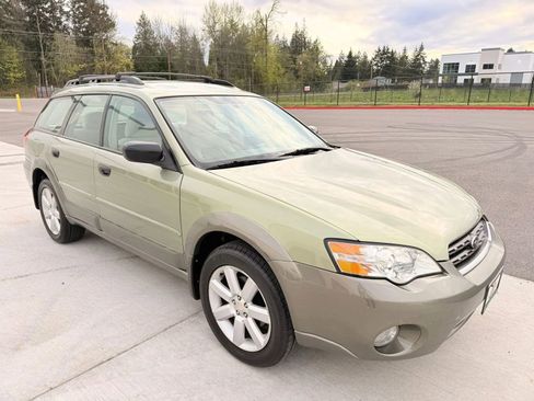 Used 2006 Subaru Outback 2.5i image 7