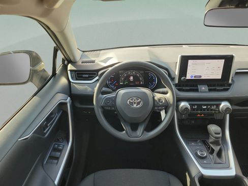 Certified 2023 Toyota RAV4 LE AWD/4WD image 21
