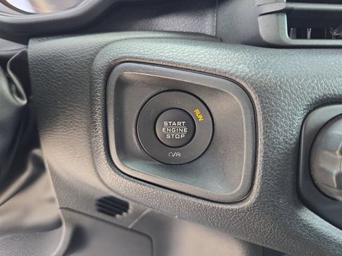 Used 2024 Jeep Wrangler Unlimited Sport AWD/4WD image 25