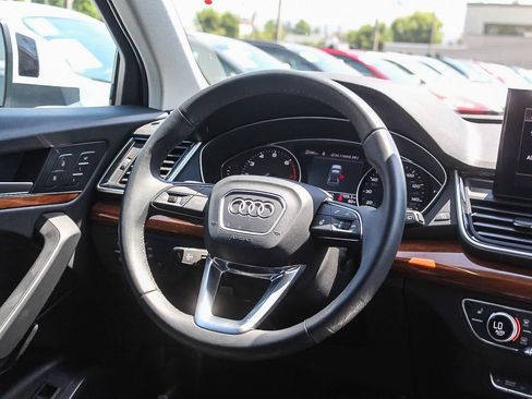 Used 2023 Audi Q5 2.0T Premium AWD/4WD image 21