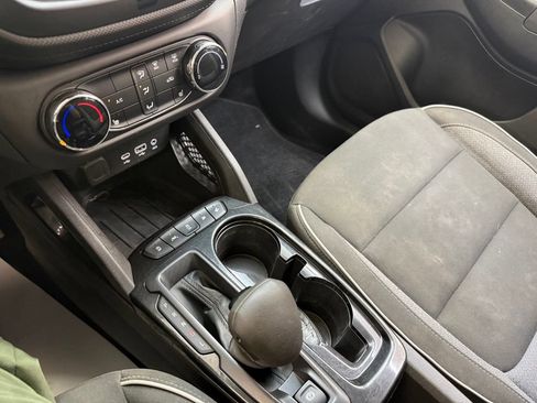 Used 2023 Chevrolet TrailBlazer LT FWD image 15