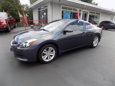 Used 2013 Nissan Altima 2.5 S w/ Premium Pkg FWD image 8