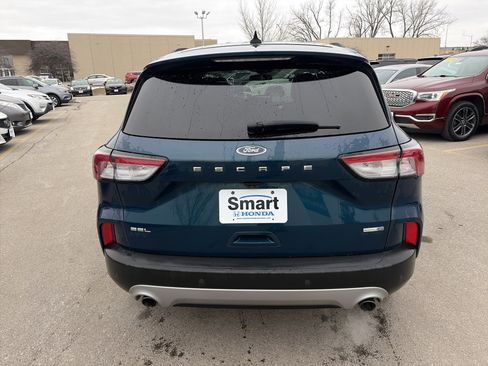 Used 2020 Ford Escape SEL image 6