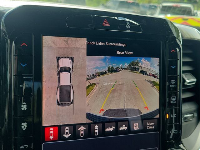 New 2027 RAM 3500 Big Horn AWD/4WD image 17