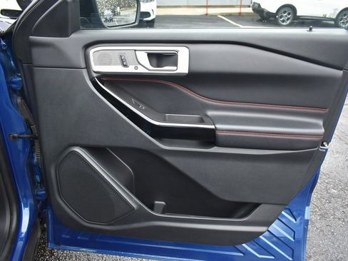 Used 2022 Ford Explorer ST-Line w/ Class IV Trailer Tow Package image 14