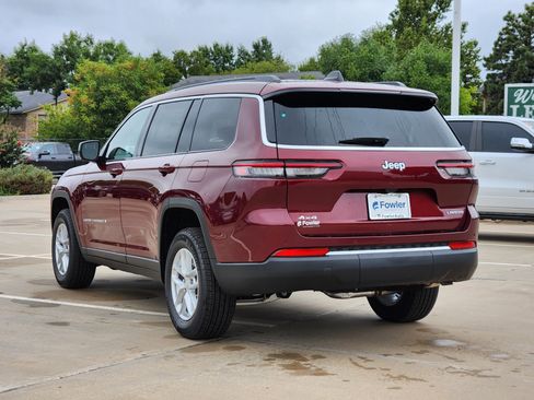 New 2025 Jeep Grand Cherokee L Laredo image 3