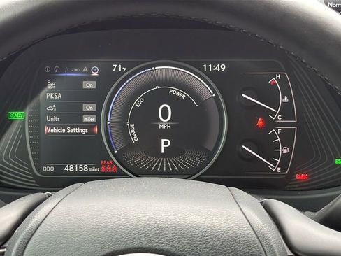 Used 2023 Lexus UX 250h FWD w/ Accessory Package (Z2) image 21