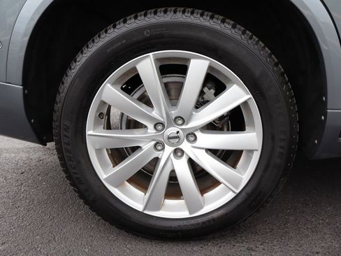 Used 2018 Volvo XC90 T6 Momentum w/ Convenience Package image 49