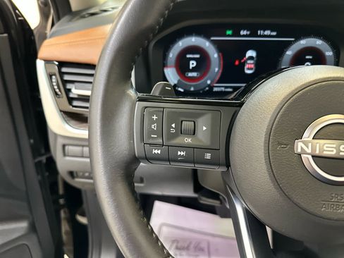 Certified 2024 Nissan Rogue Platinum image 20