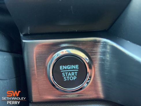 New 2026 Ford F250 Lariat w/ Black Appearance Package image 23