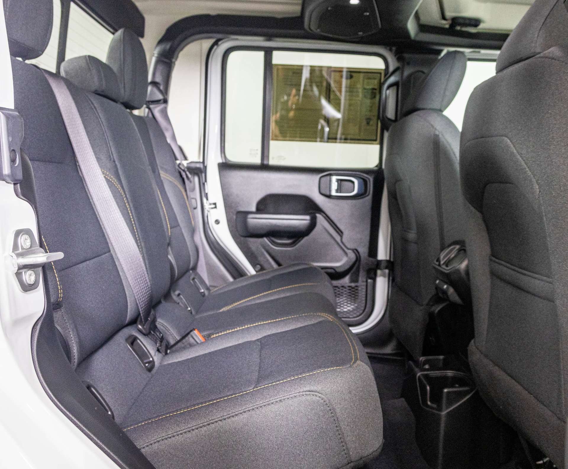 Used 2025 Jeep Gladiator Sport AWD/4WD image 40