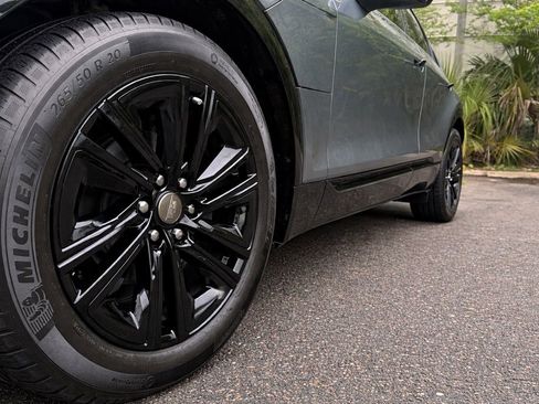 Used 2024 Cadillac Lyriq Luxury image 2