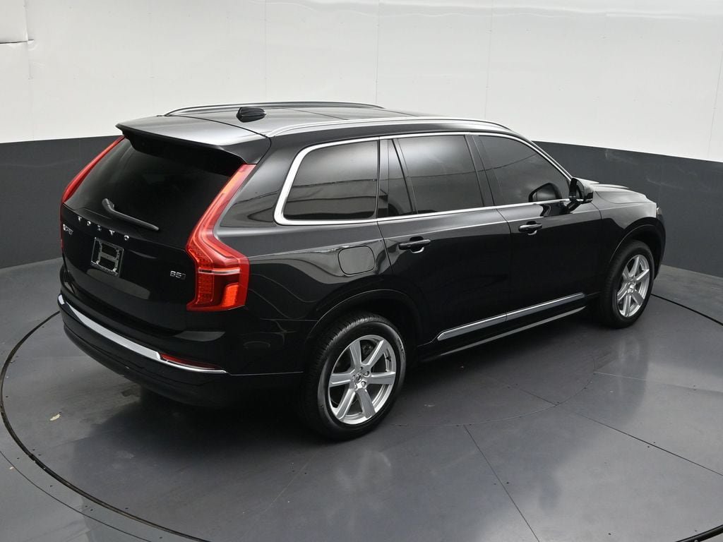 Certified 2024 Volvo XC90 B5 Core AWD/4WD image 18