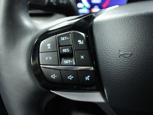 Used 2026 Ford Explorer Platinum AWD/4WD image 21