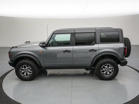 Certified 2024 Ford Bronco Badlands AWD/4WD image 7