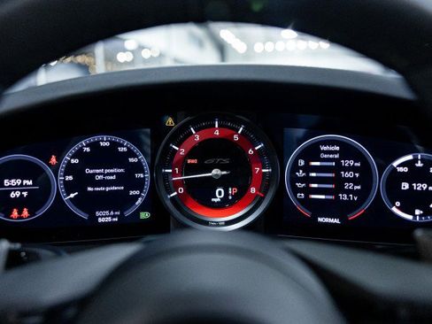 Used 2024 Porsche 911 Targa 4 GTS image 22