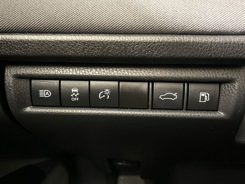 Certified 2025 Toyota Camry LE image 28