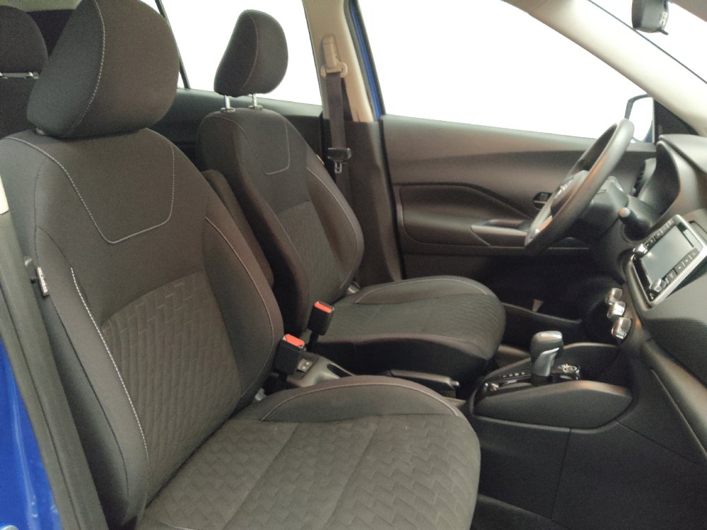Used 2022 Nissan Kicks S FWD image 21